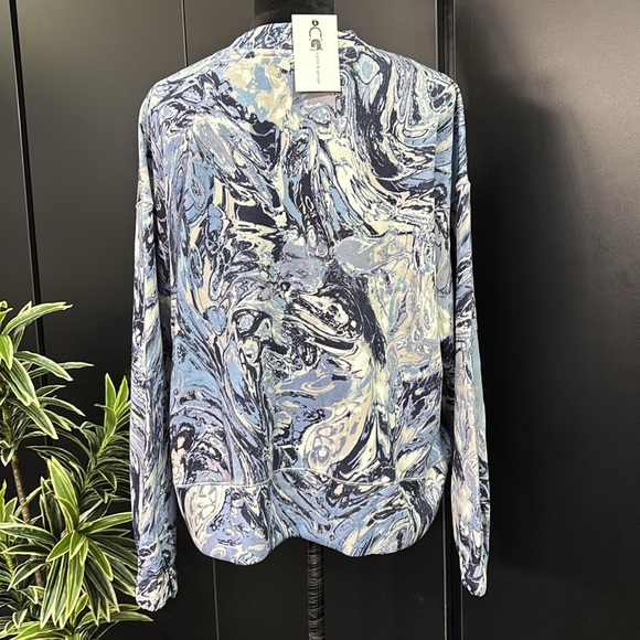 Cable & Gauge long sleeve pullover,super soft,stretch sweatshirt,marble print - Picture 4 of 11